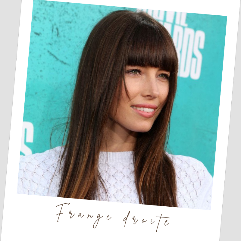Frange droite La frange : tendance et conseils pour bien la choisir Frange droite La frange : tendance et conseils pour bien la choisir